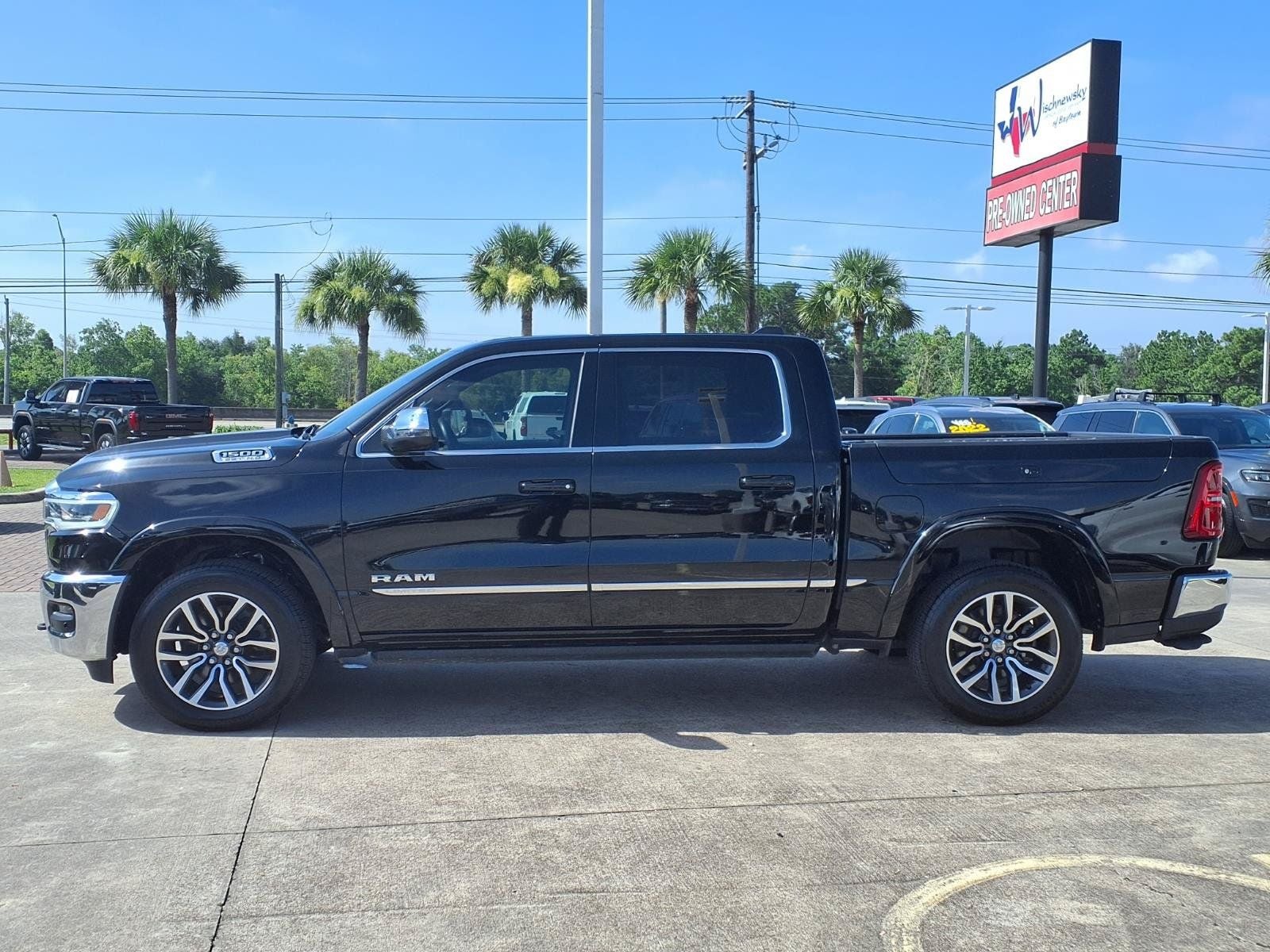2025 RAM 1500 Limited