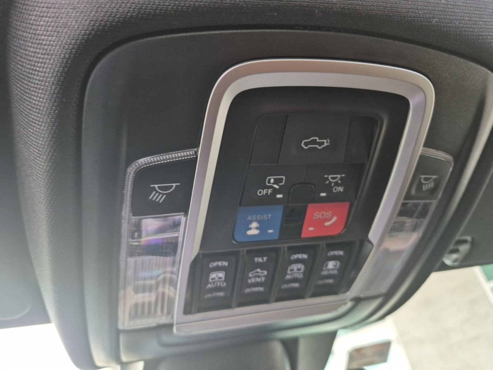 2024 RAM 1500 Limited