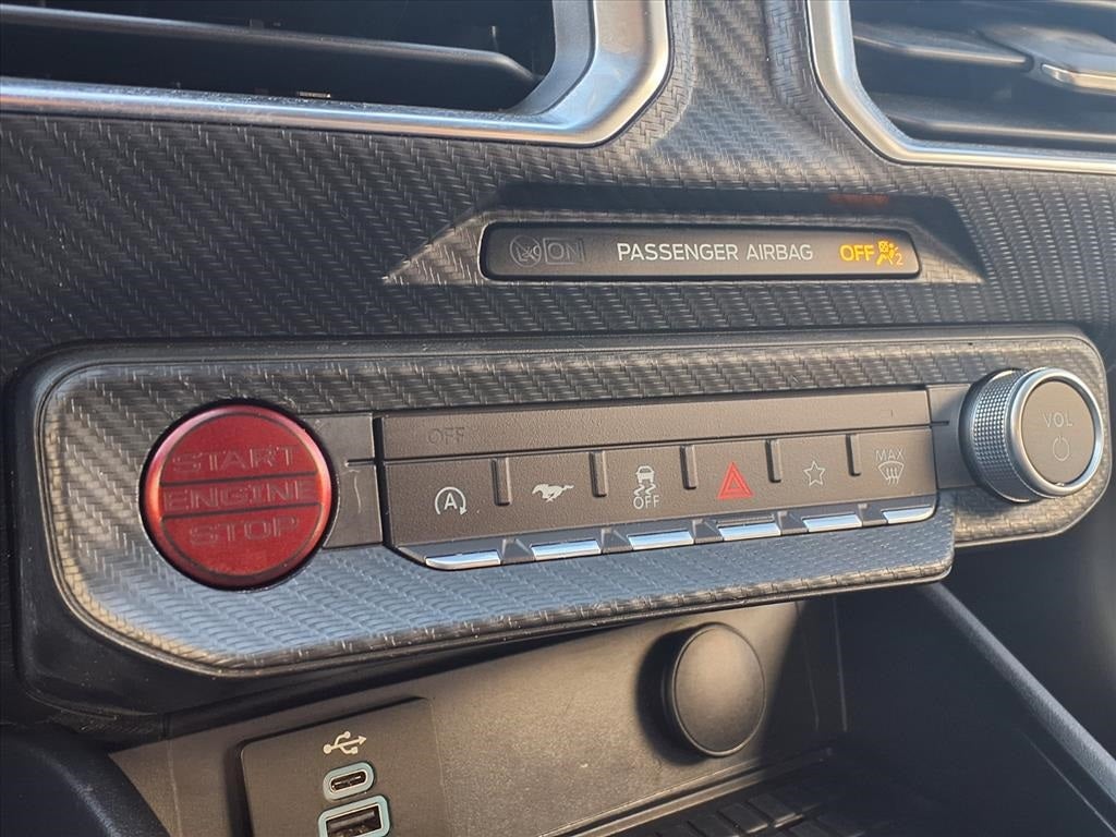 2024 Ford Mustang EcoBoost Premium