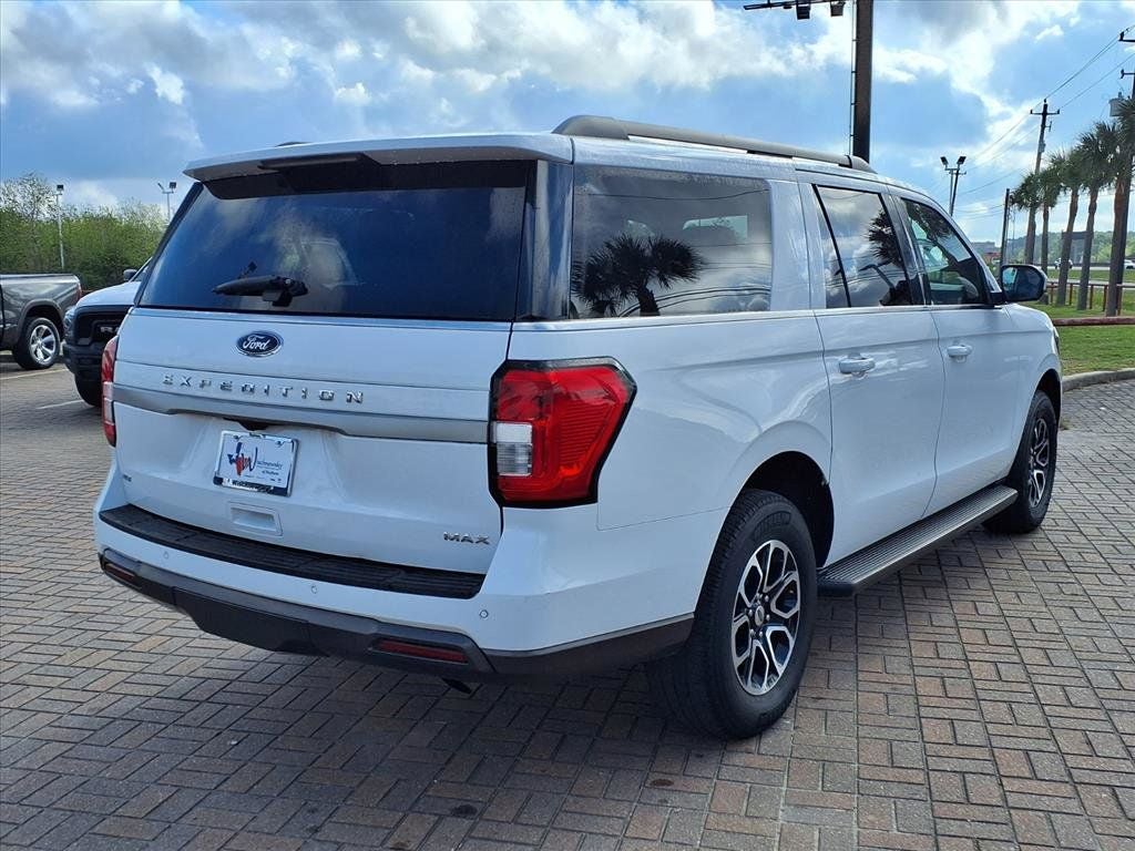 2024 Ford Expedition Max XLT