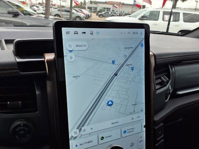 2025 Ford F-150 Lightning Lariat