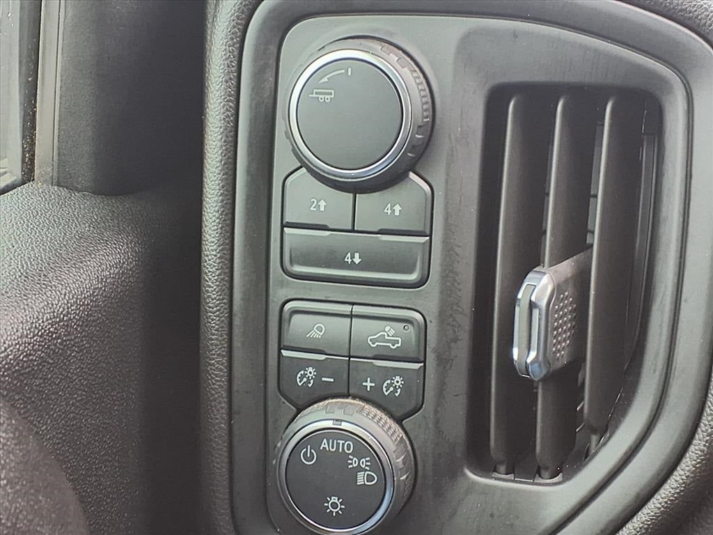 2024 Chevrolet Silverado 2500HD Custom