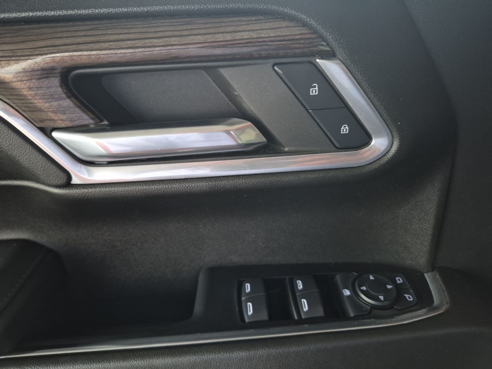 2024 Chevrolet Silverado 1500 LT Texas Edition