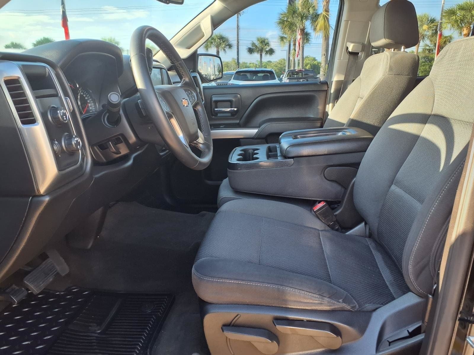 2018 Chevrolet Silverado 1500 LT LT1