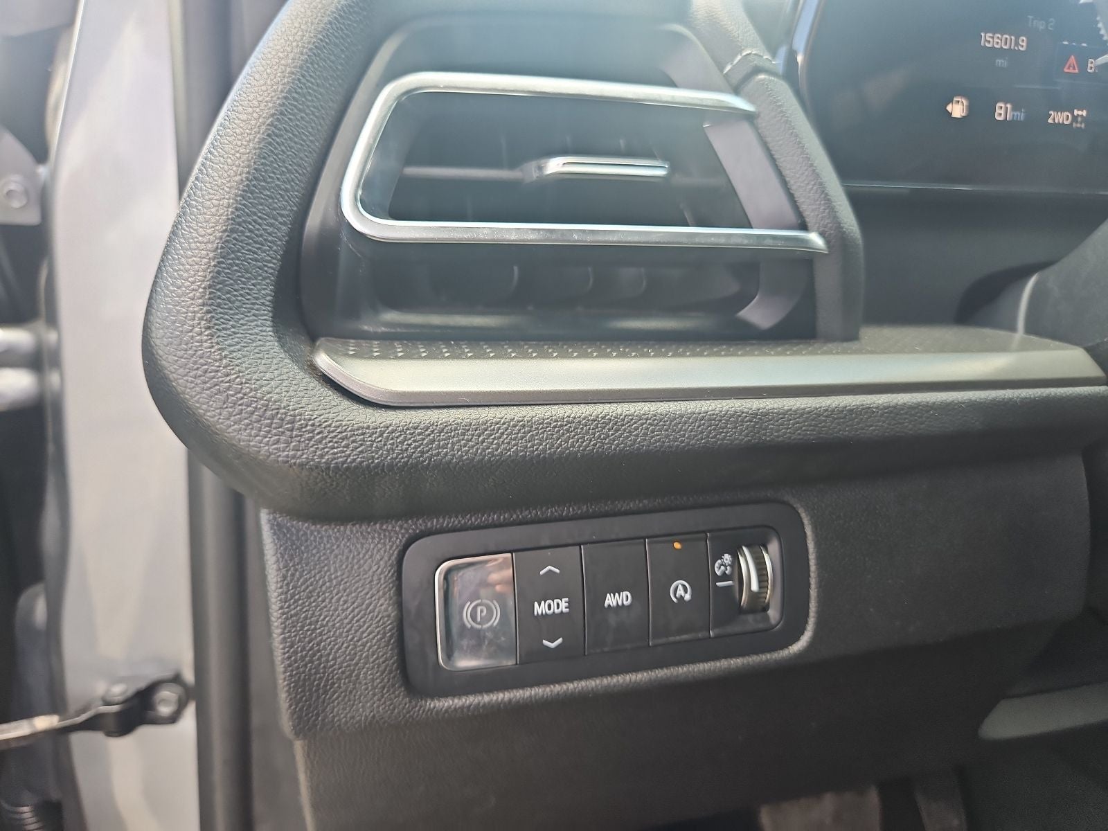2025 Chevrolet Traverse LT 2LT