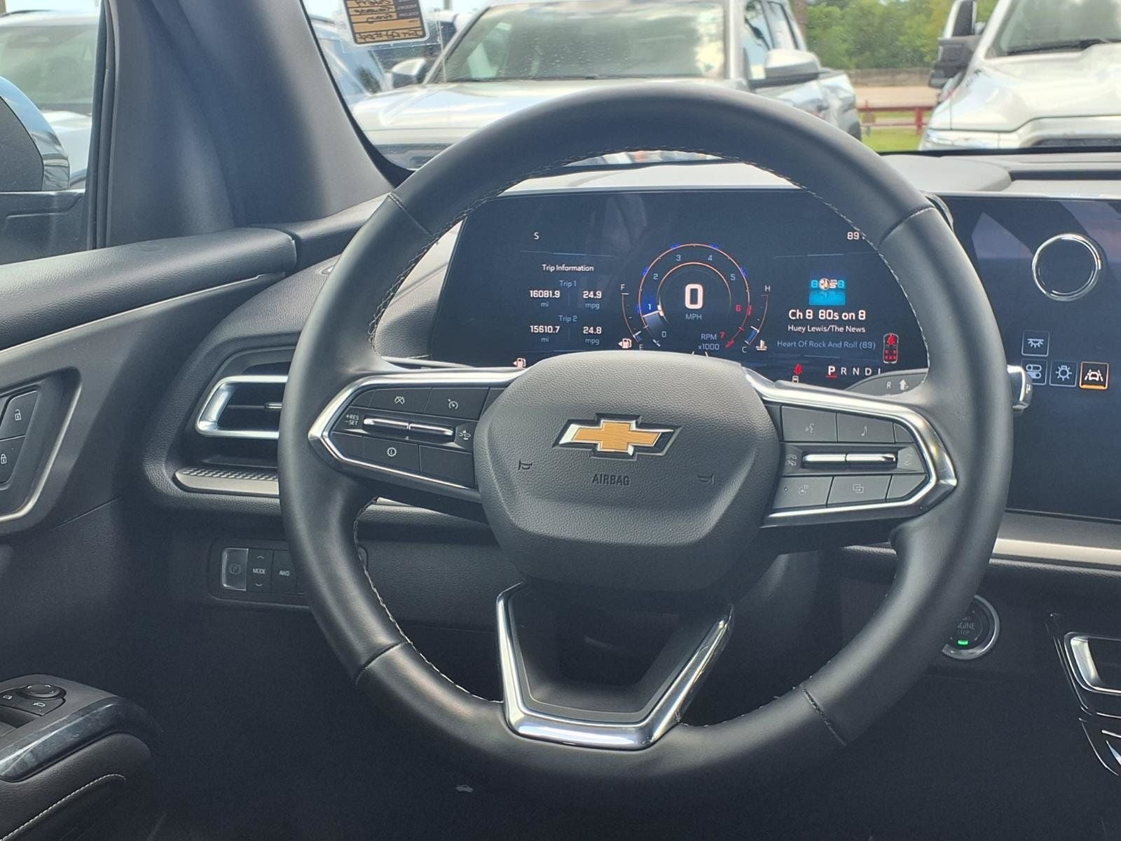 2025 Chevrolet Traverse LT 2LT
