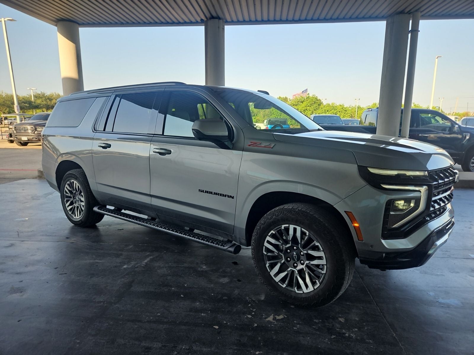 2025 Chevrolet Suburban Z71