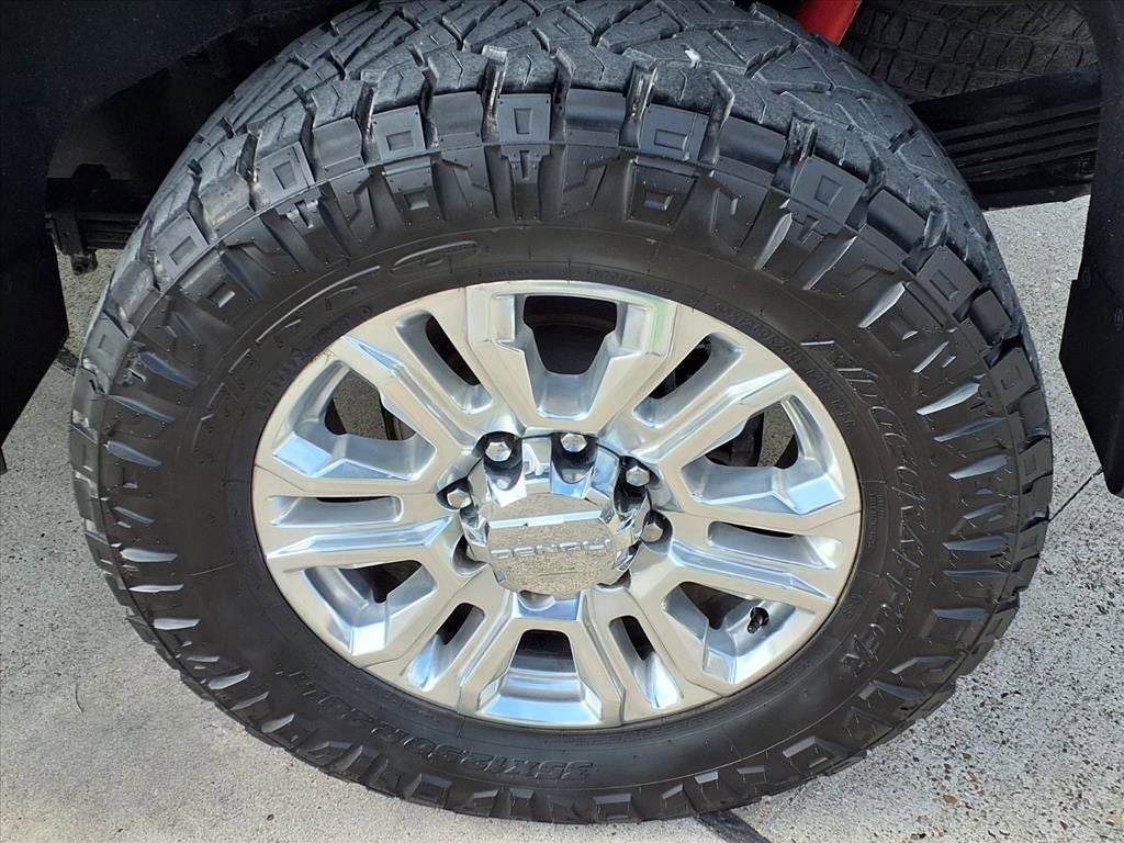 2023 GMC Sierra 2500HD Denali