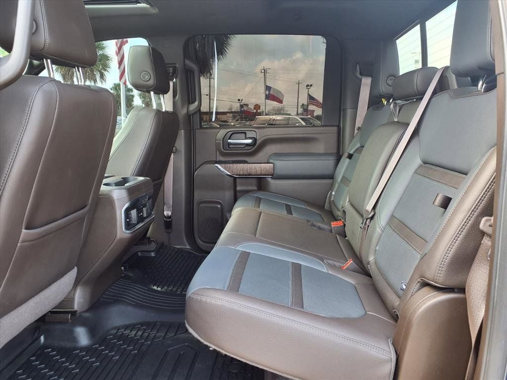 2023 GMC Sierra 2500HD Denali