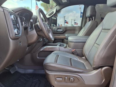 2023 GMC Sierra 2500HD Denali