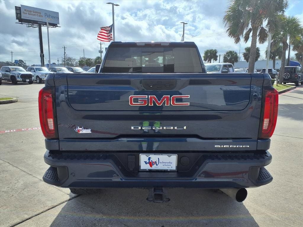2023 GMC Sierra 2500HD Denali