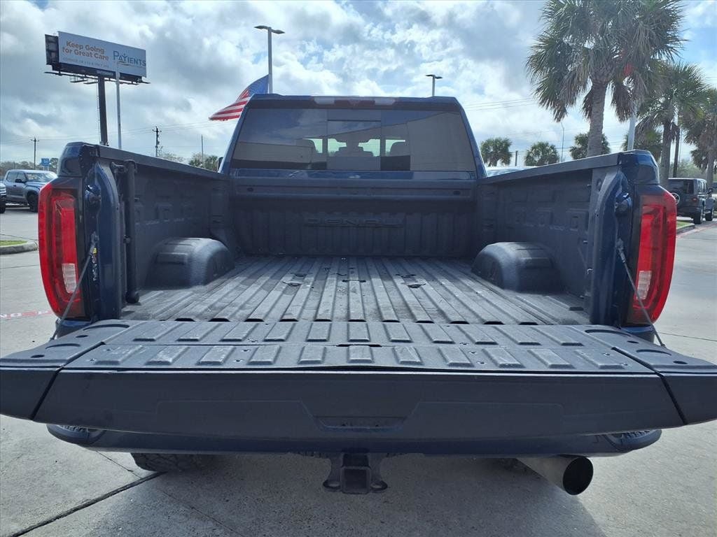 2023 GMC Sierra 2500HD Denali