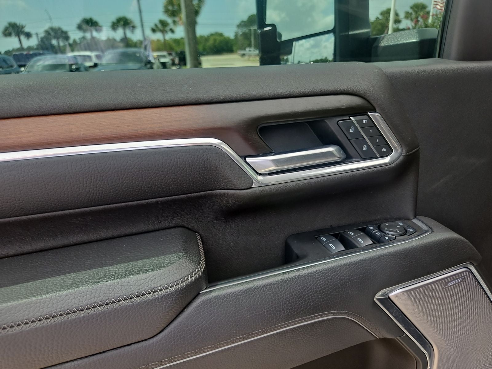 2025 GMC Sierra 2500HD Denali