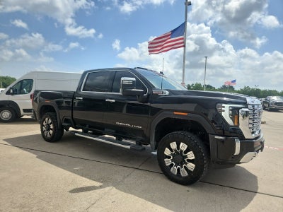 2025 GMC Sierra 2500HD Denali