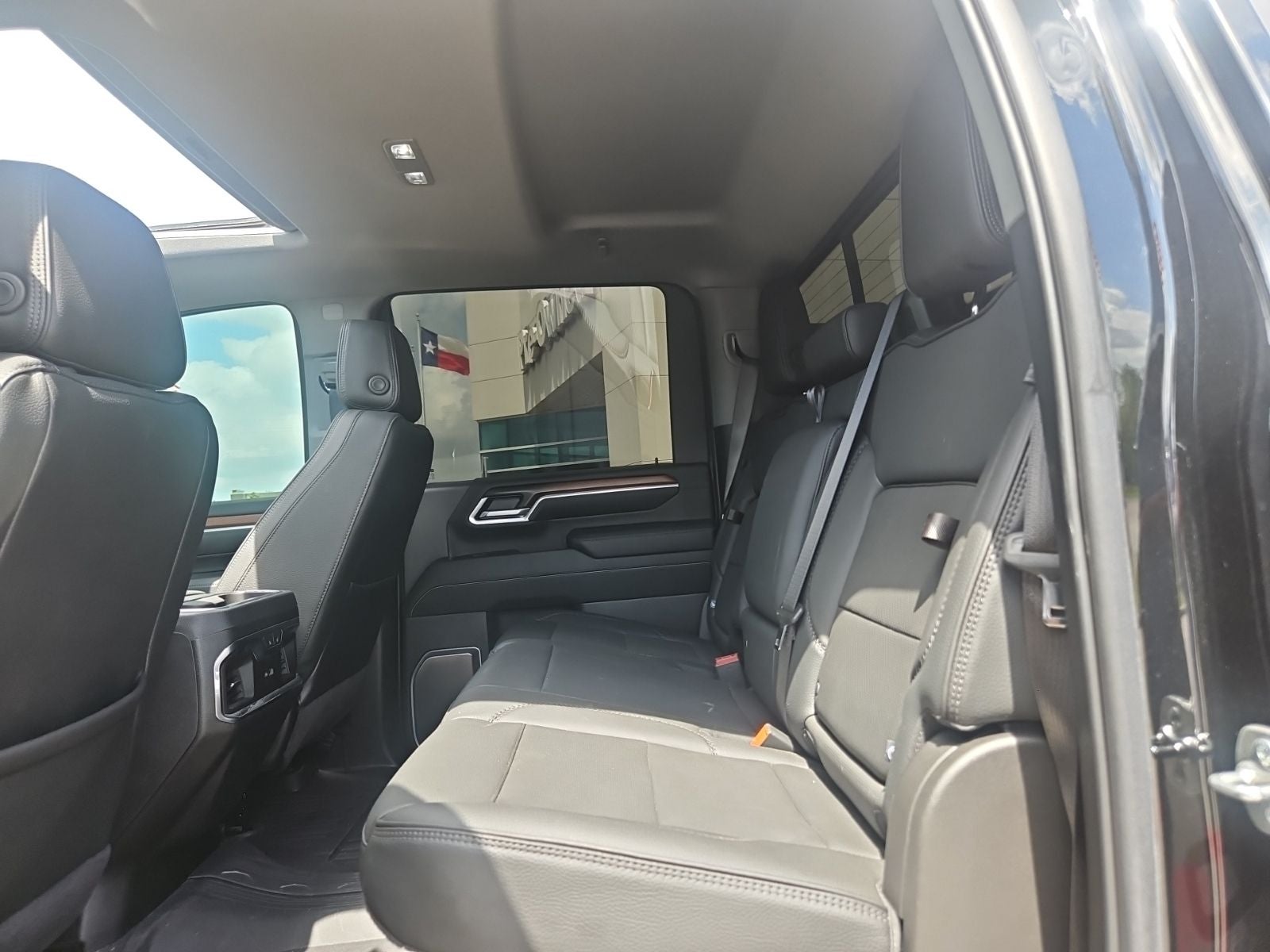 2025 GMC Sierra 2500HD Denali
