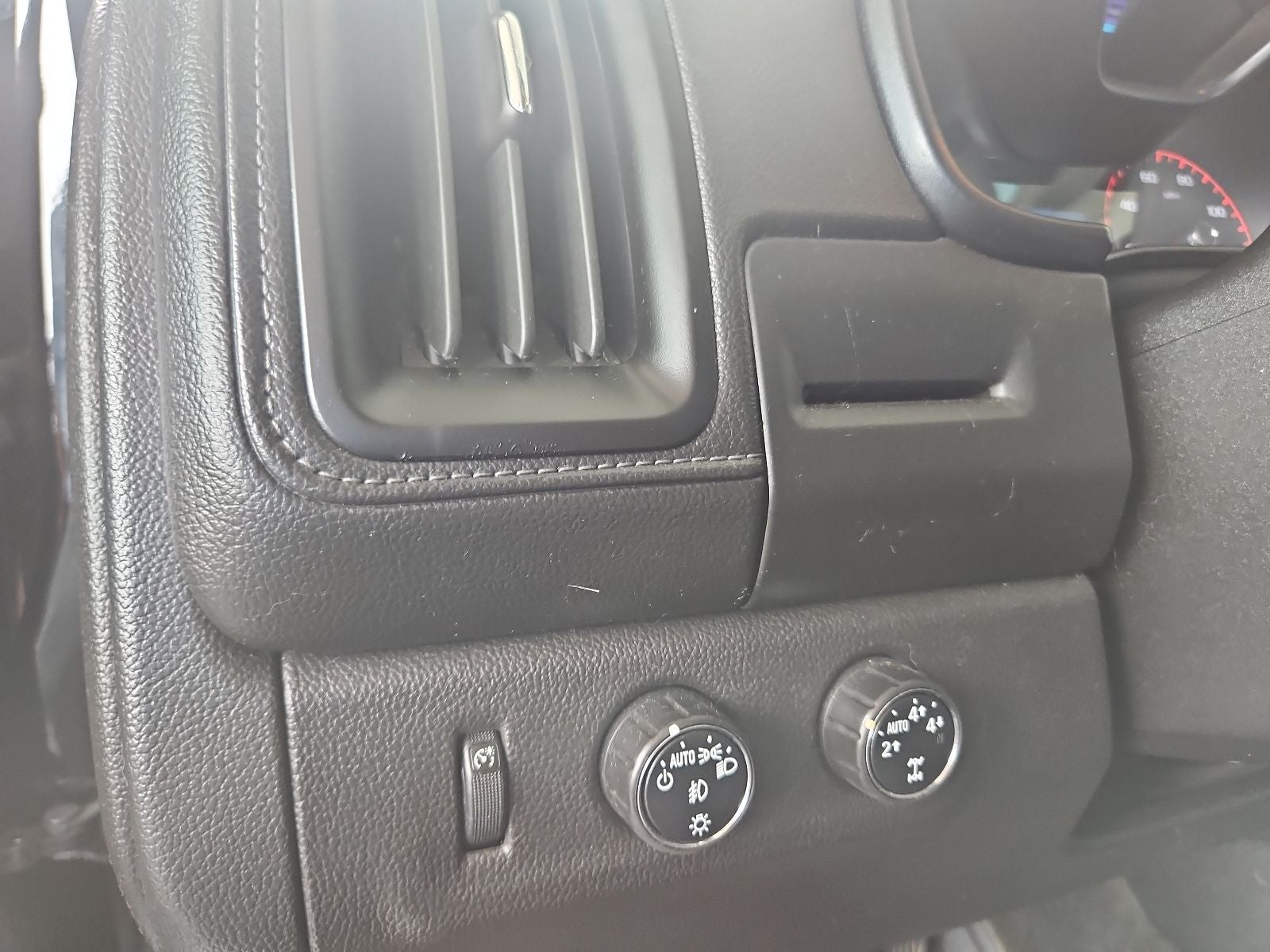 2016 GMC Canyon SLT