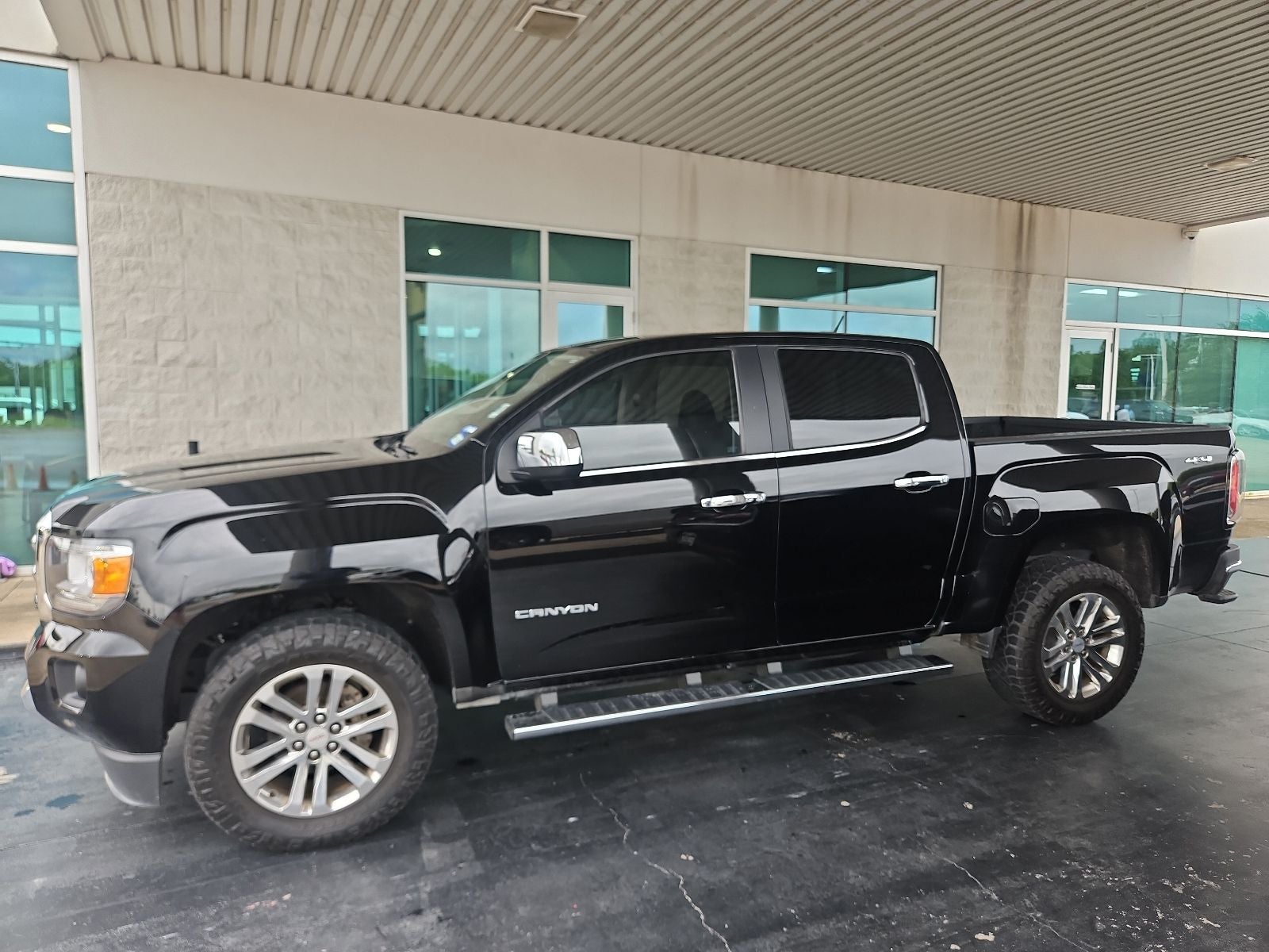2016 GMC Canyon SLT