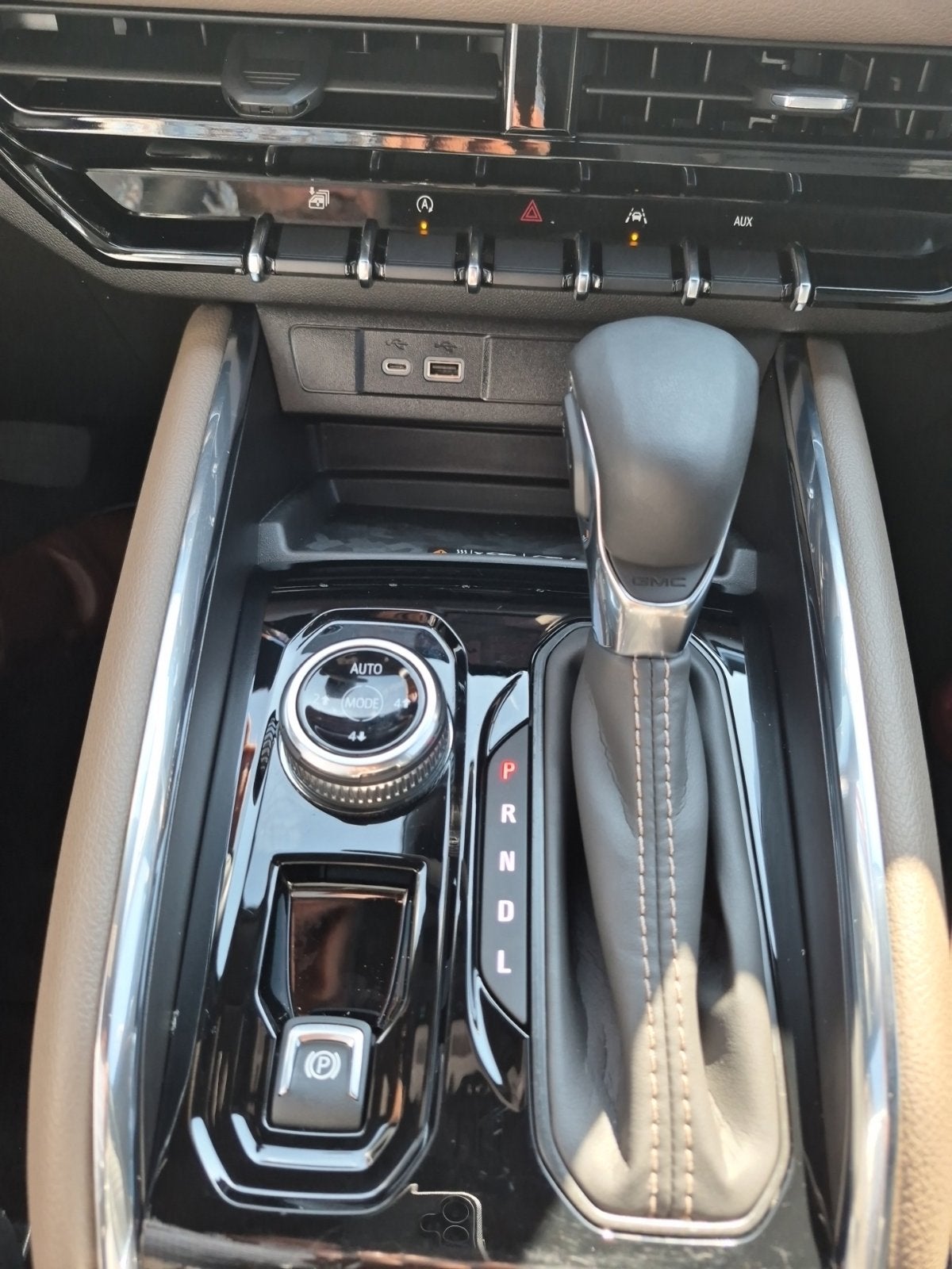 2025 GMC Canyon Denali