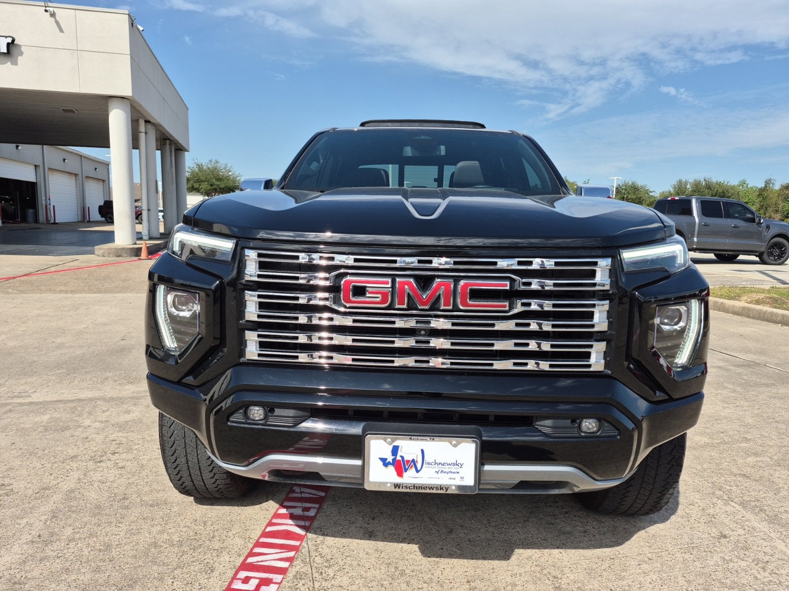 2025 GMC Canyon Denali