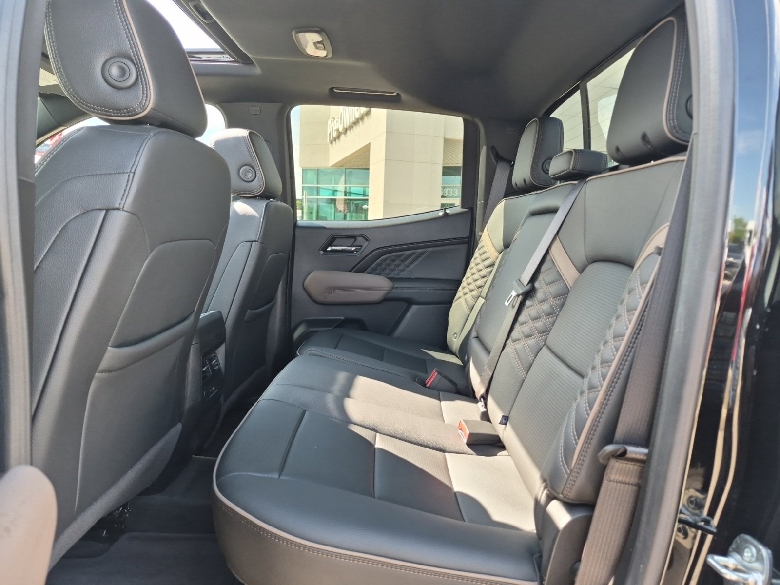 2025 GMC Canyon Denali