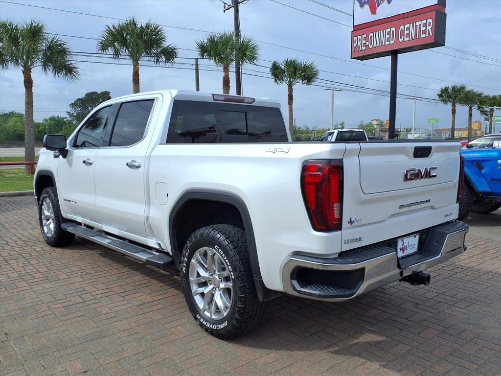 2021 GMC Sierra 1500 SLT