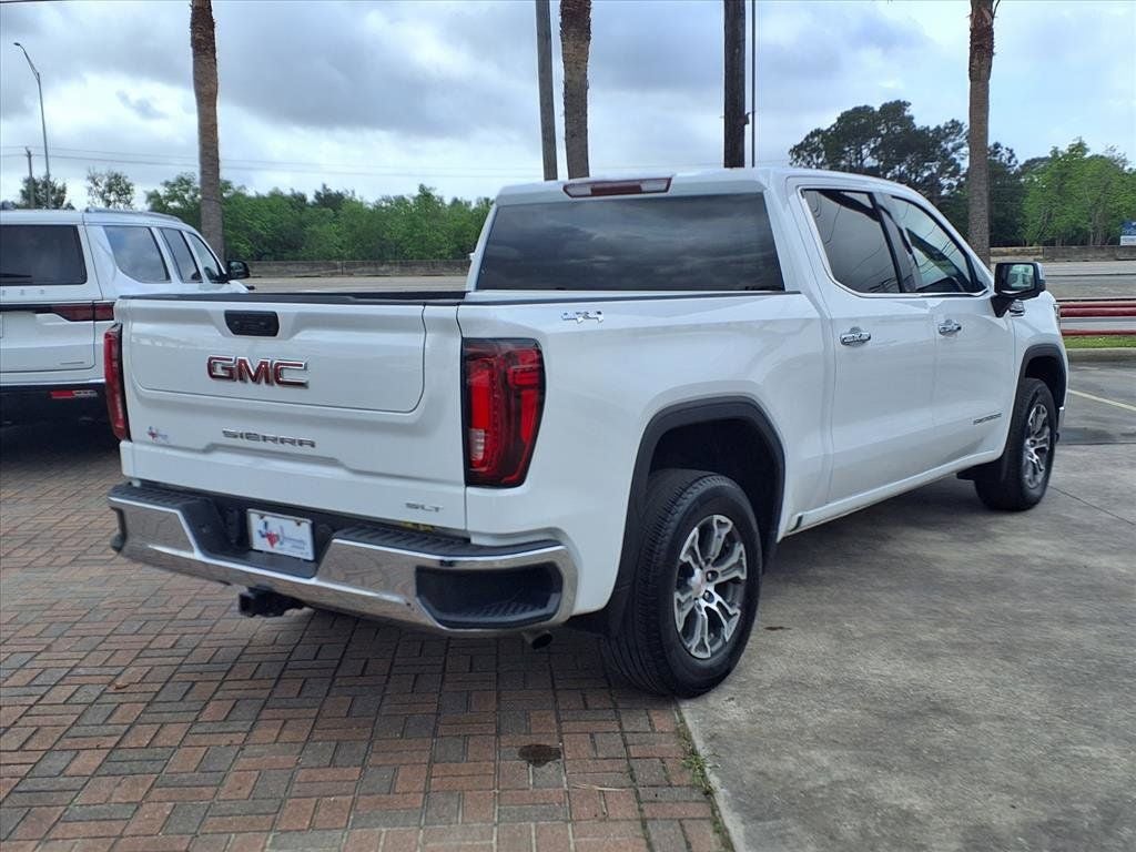 2025 GMC Sierra 1500 SLT