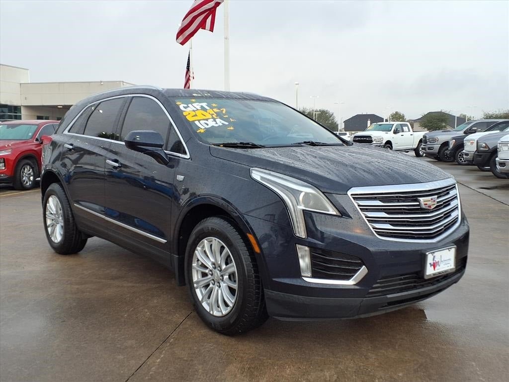 2017 Cadillac XT5 Base