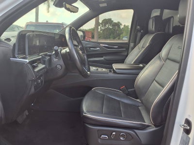 2023 Cadillac Escalade Sport