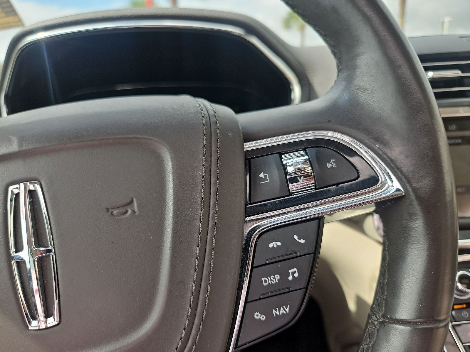 2017 Lincoln Continental Reserve