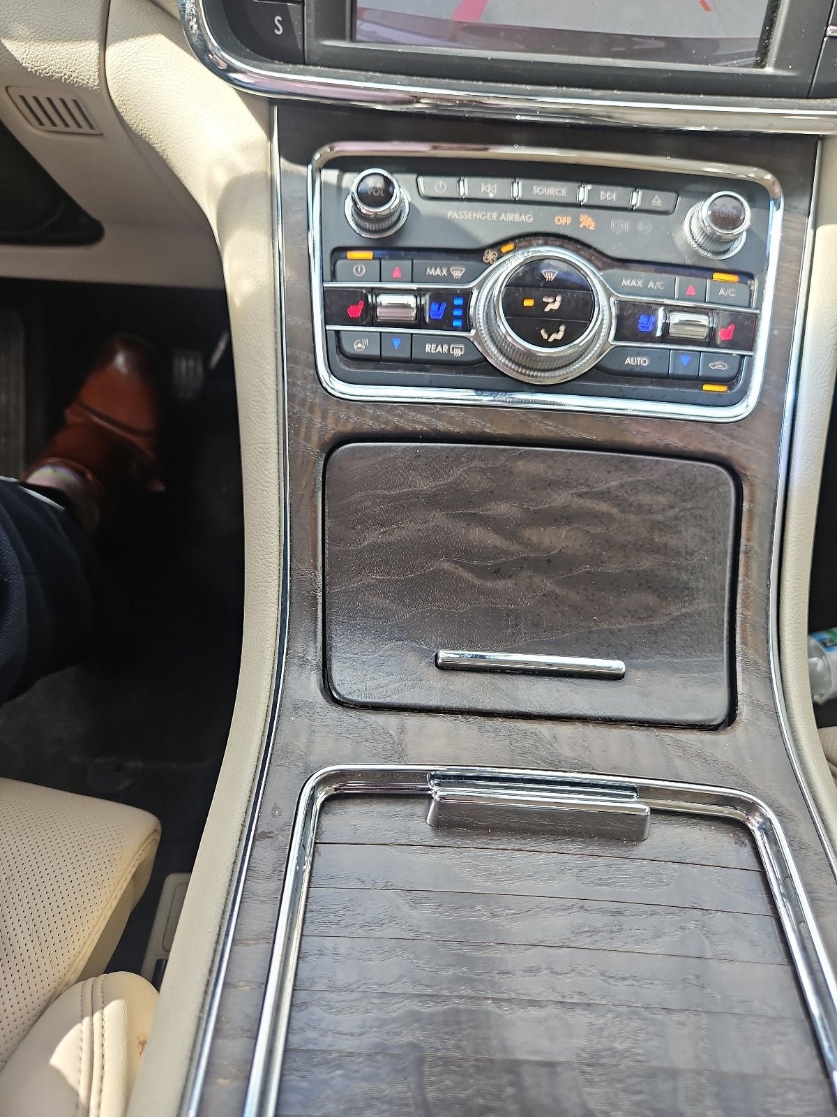 2017 Lincoln Continental Reserve