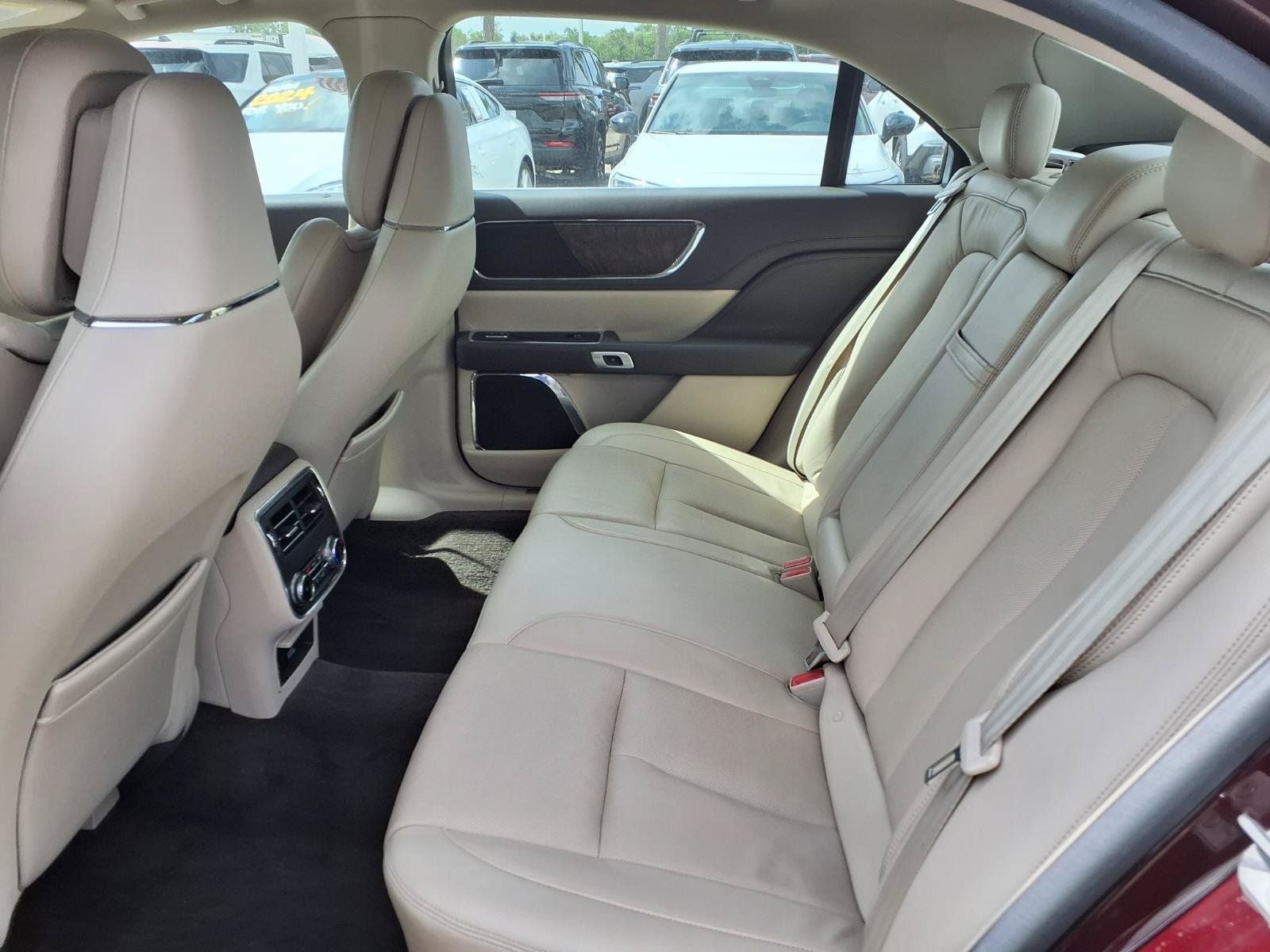 2017 Lincoln Continental Reserve