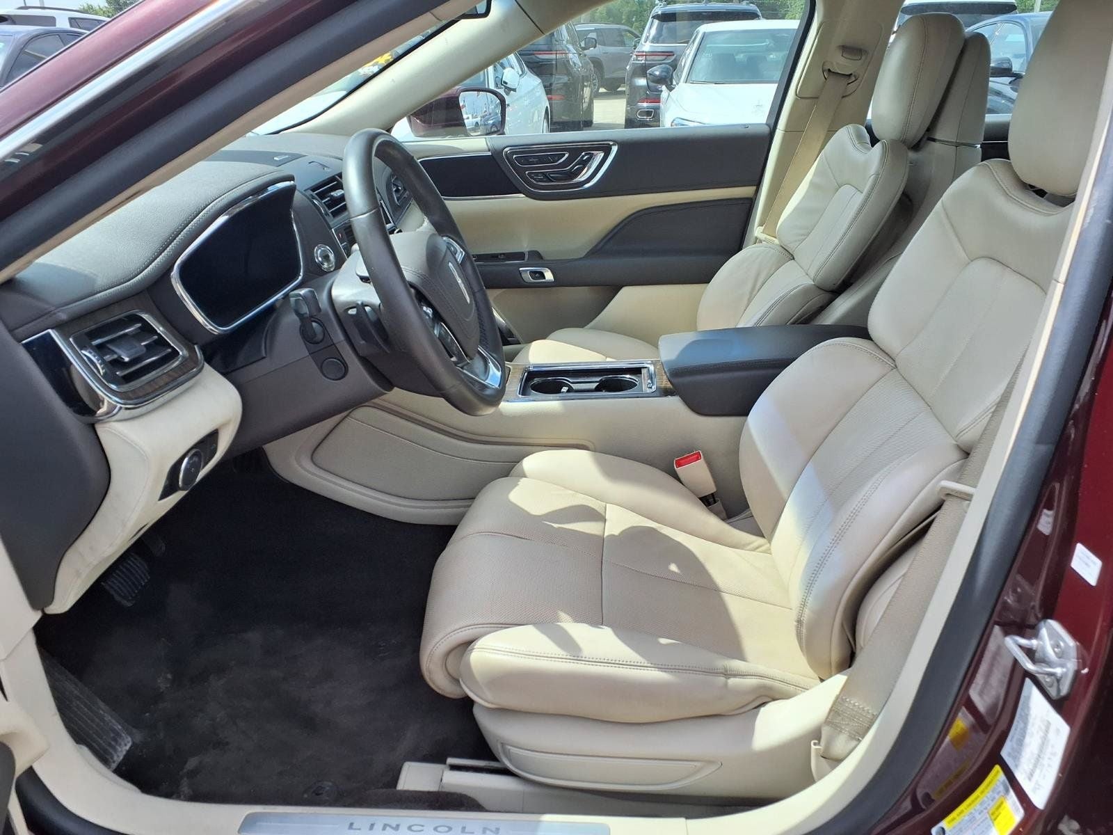 2017 Lincoln Continental Reserve