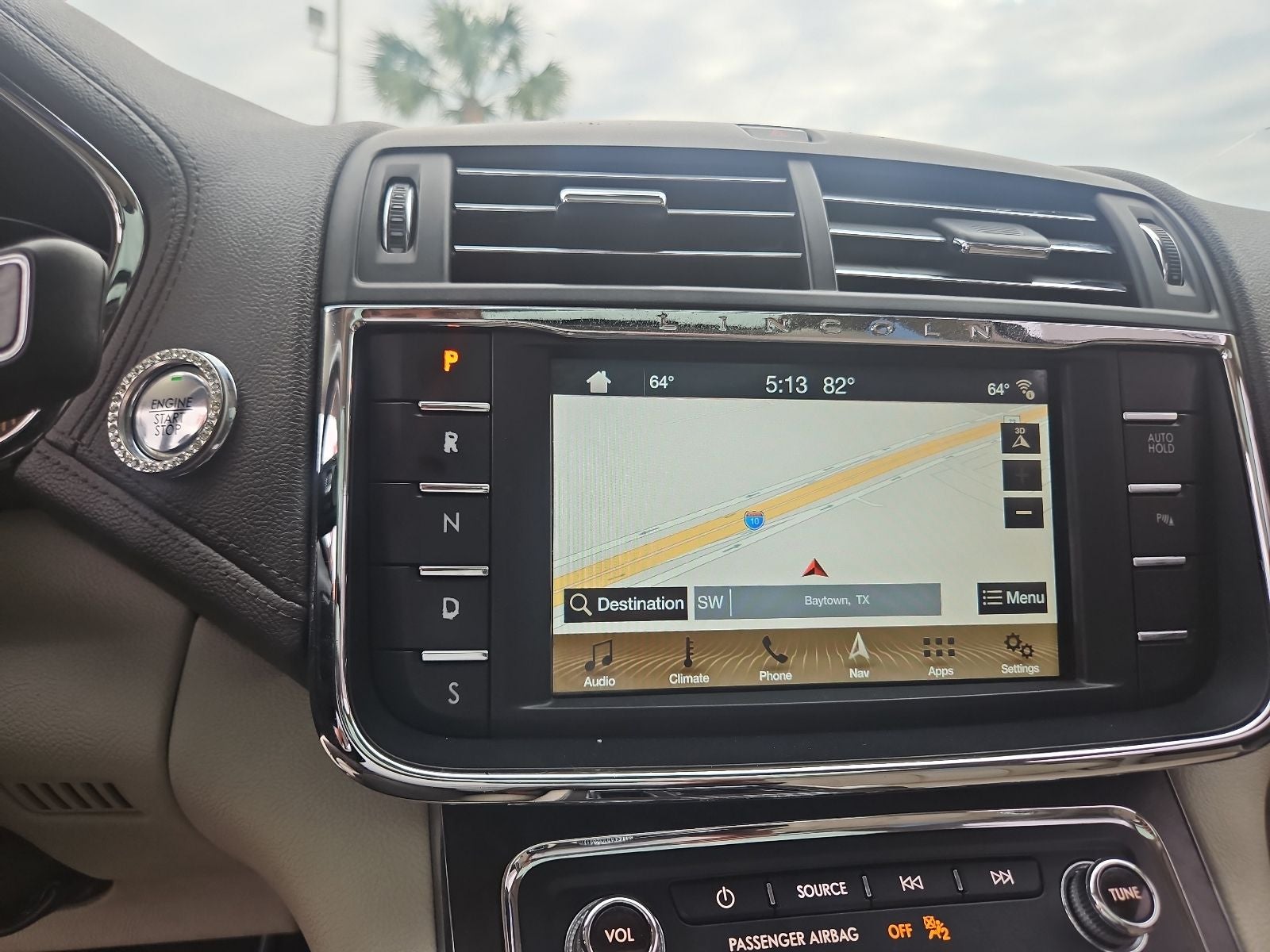 2018 Lincoln Continental Select
