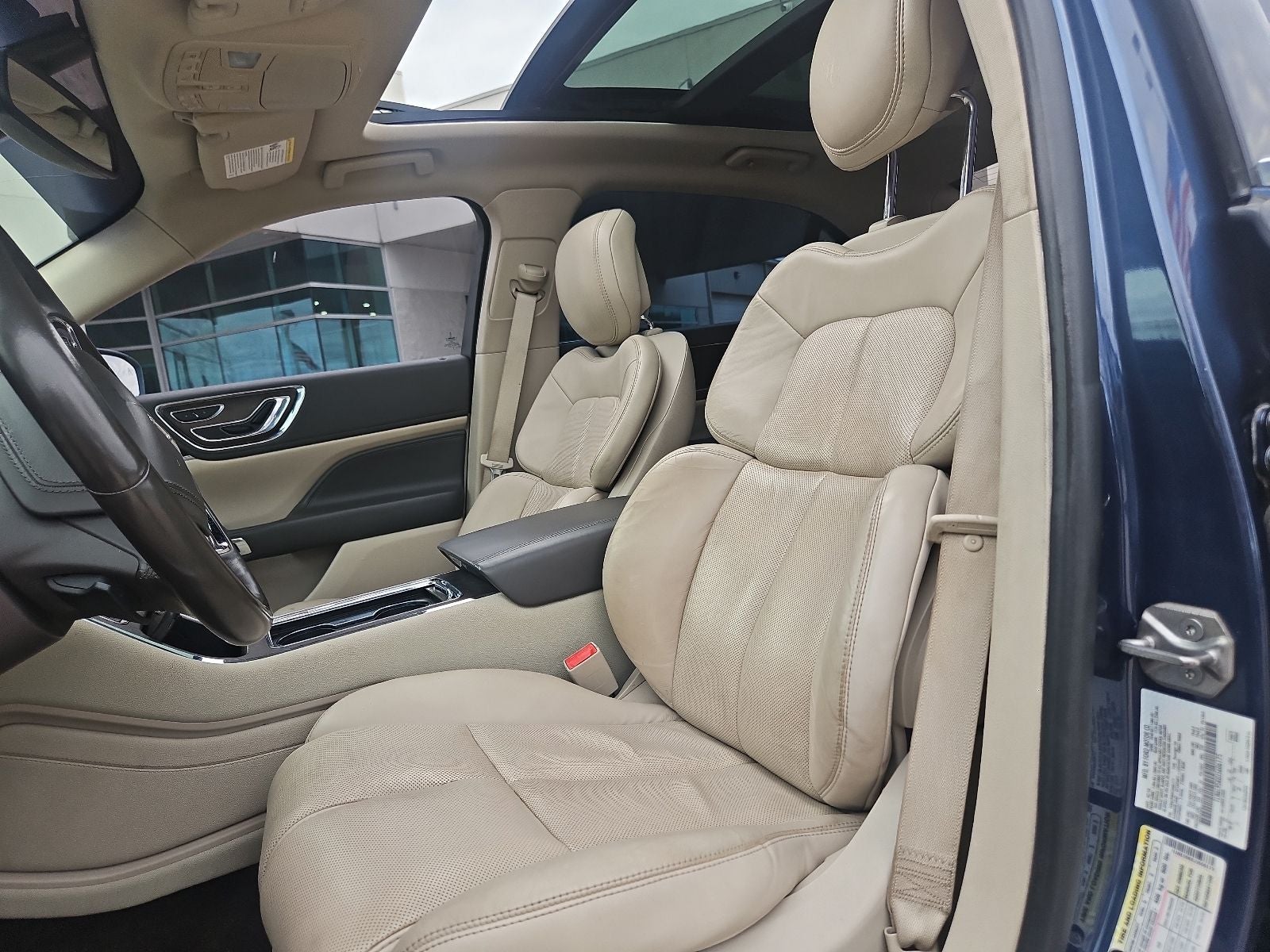 2018 Lincoln Continental Select