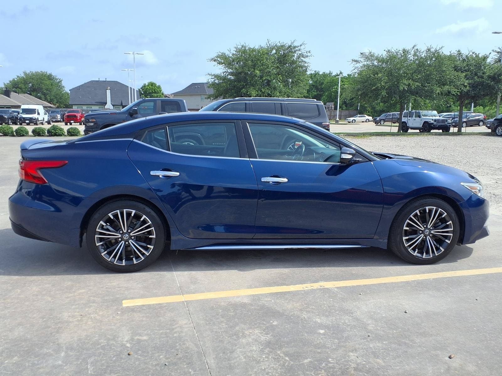2017 Nissan Maxima Platinum