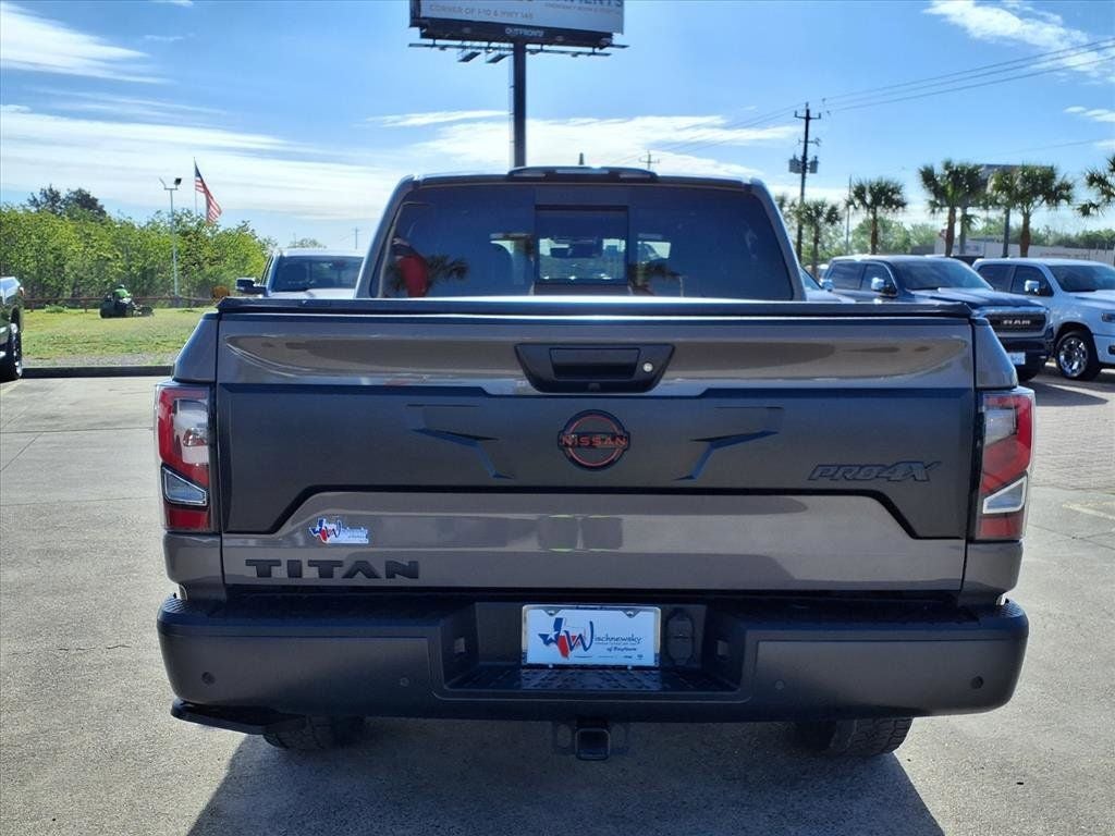 2024 Nissan Titan PRO-4X