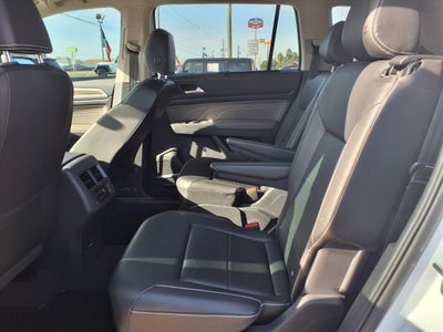 2023 Volkswagen Atlas SEL