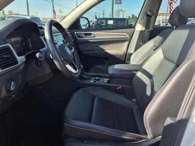 2023 Volkswagen Atlas SEL
