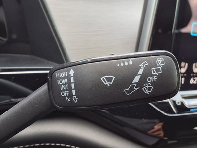 2024 Volkswagen Atlas Cross Sport 2.0T SE