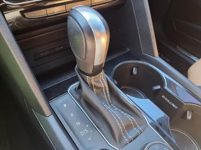 2023 Volkswagen Atlas Cross Sport 3.6L V6 SEL Premium R-Line