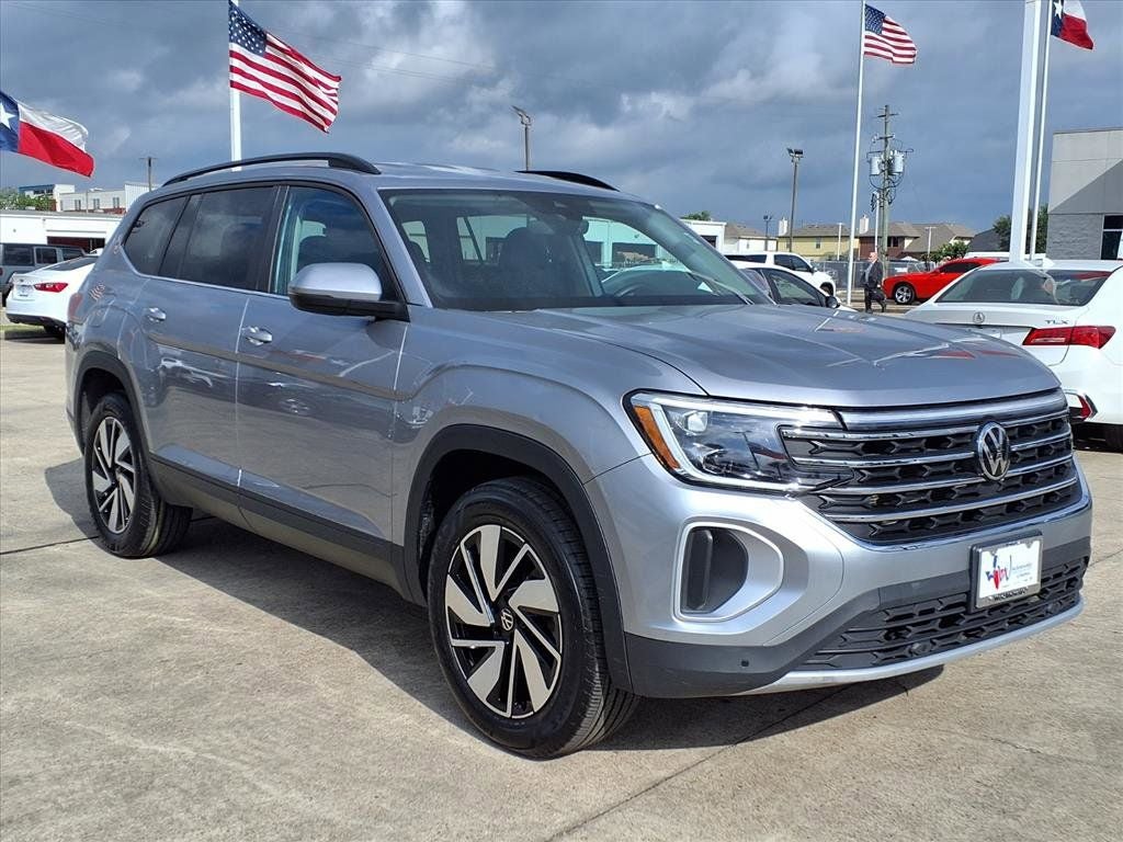 2025 Volkswagen Atlas 2.0T SE w/Technology