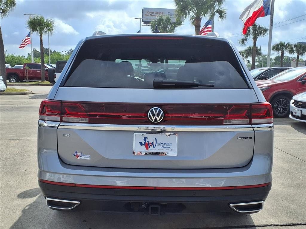 2025 Volkswagen Atlas 2.0T SE w/Technology