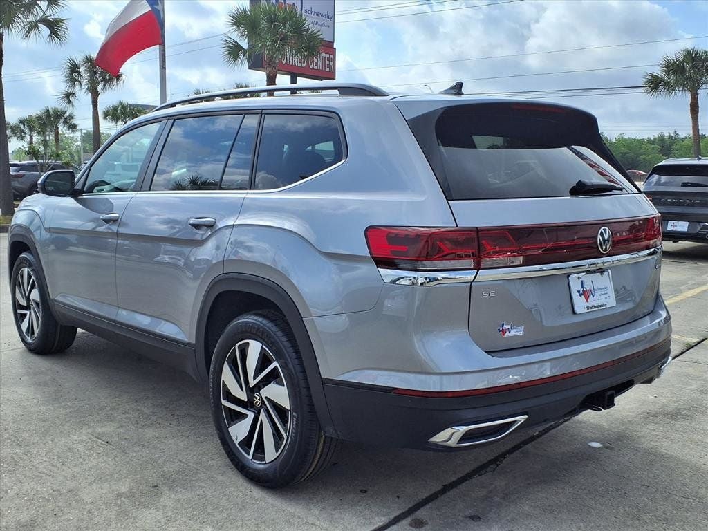 2025 Volkswagen Atlas 2.0T SE w/Technology