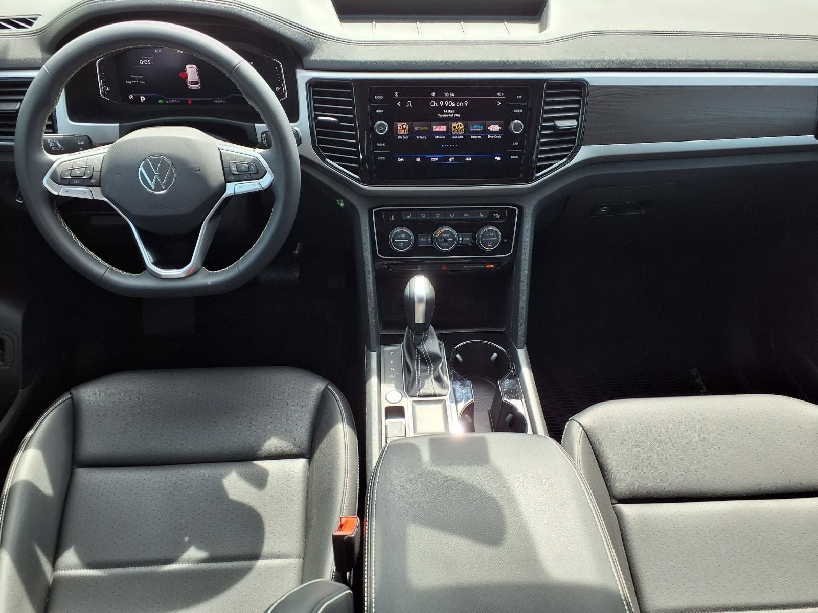 2023 Volkswagen Atlas 2.0T SE w/Technology