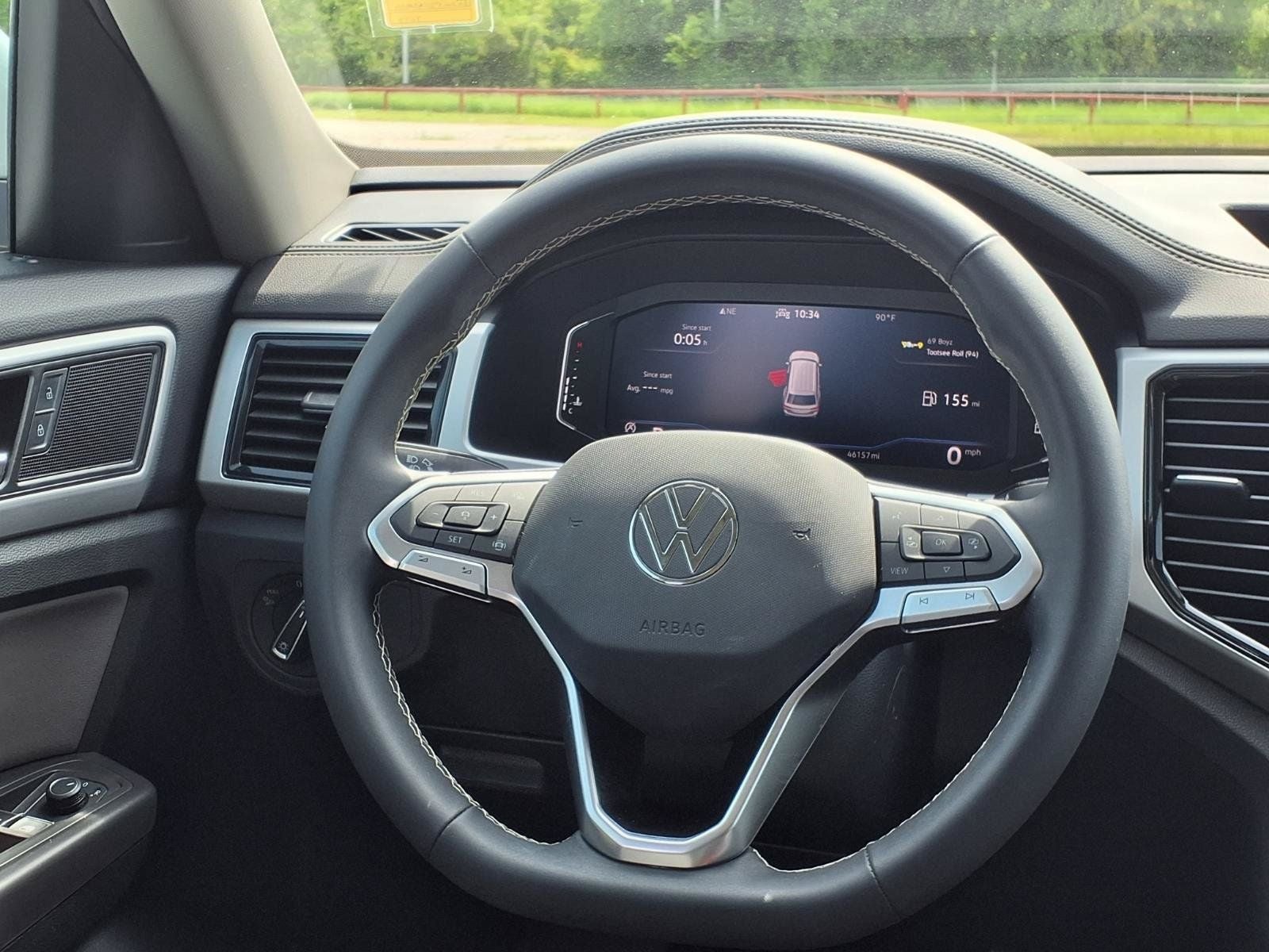 2023 Volkswagen Atlas 2.0T SE w/Technology