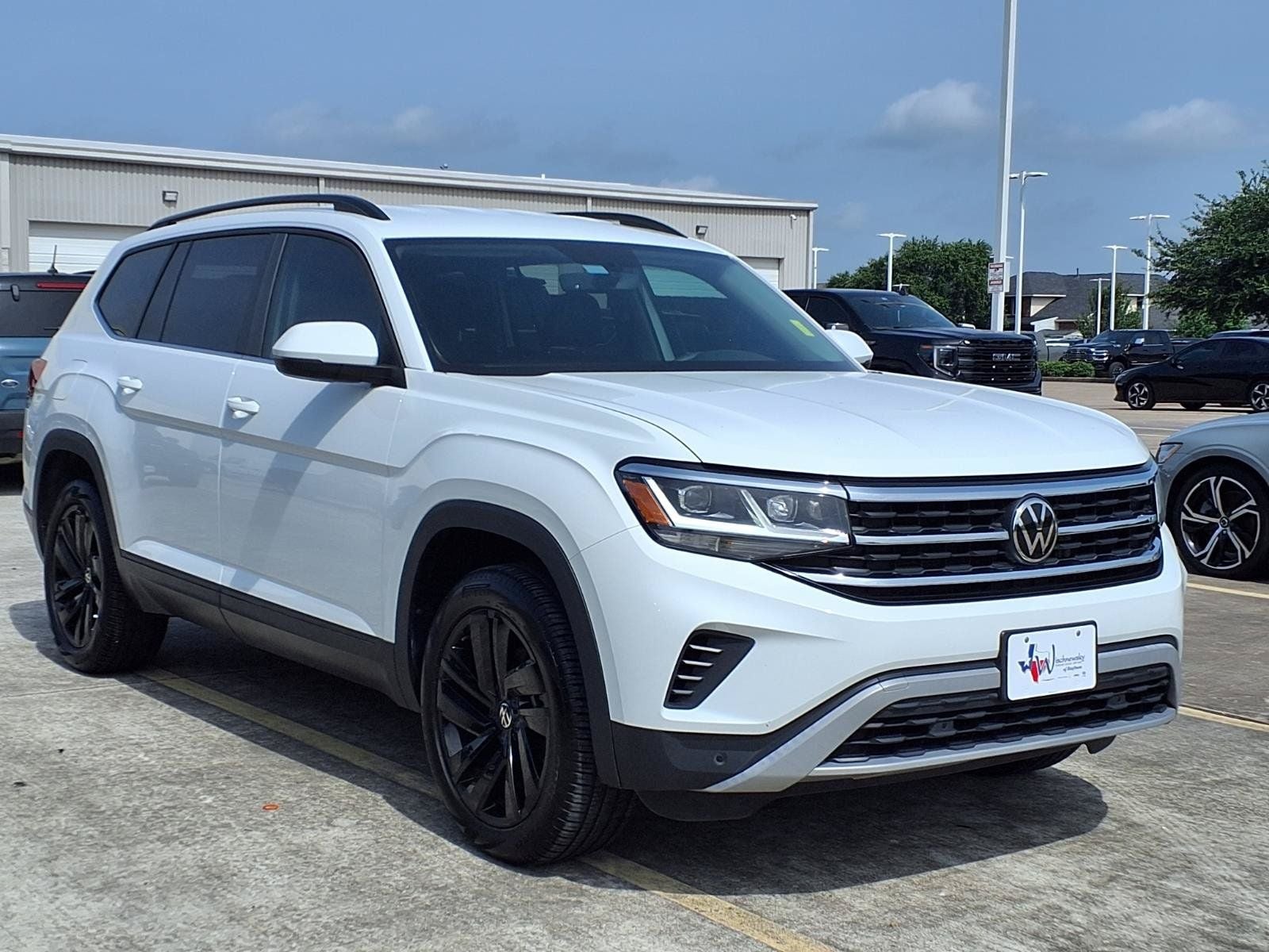 2023 Volkswagen Atlas 2.0T SE w/Technology