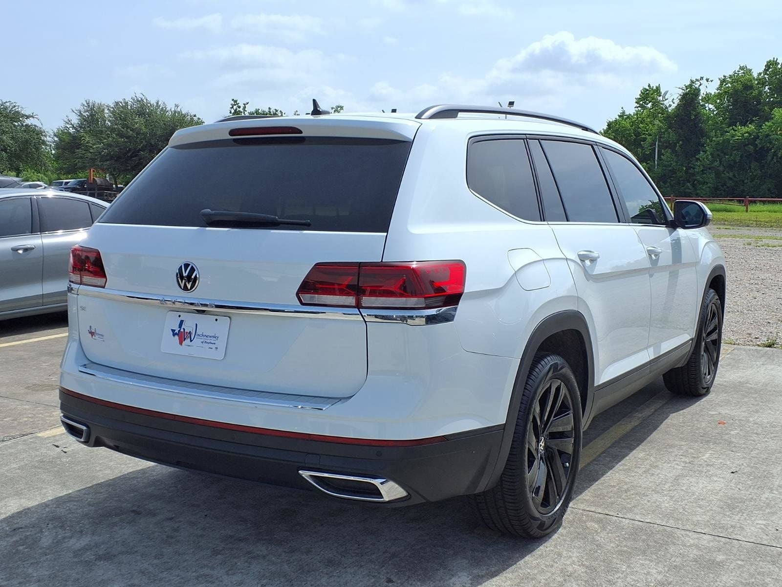 2023 Volkswagen Atlas 2.0T SE w/Technology