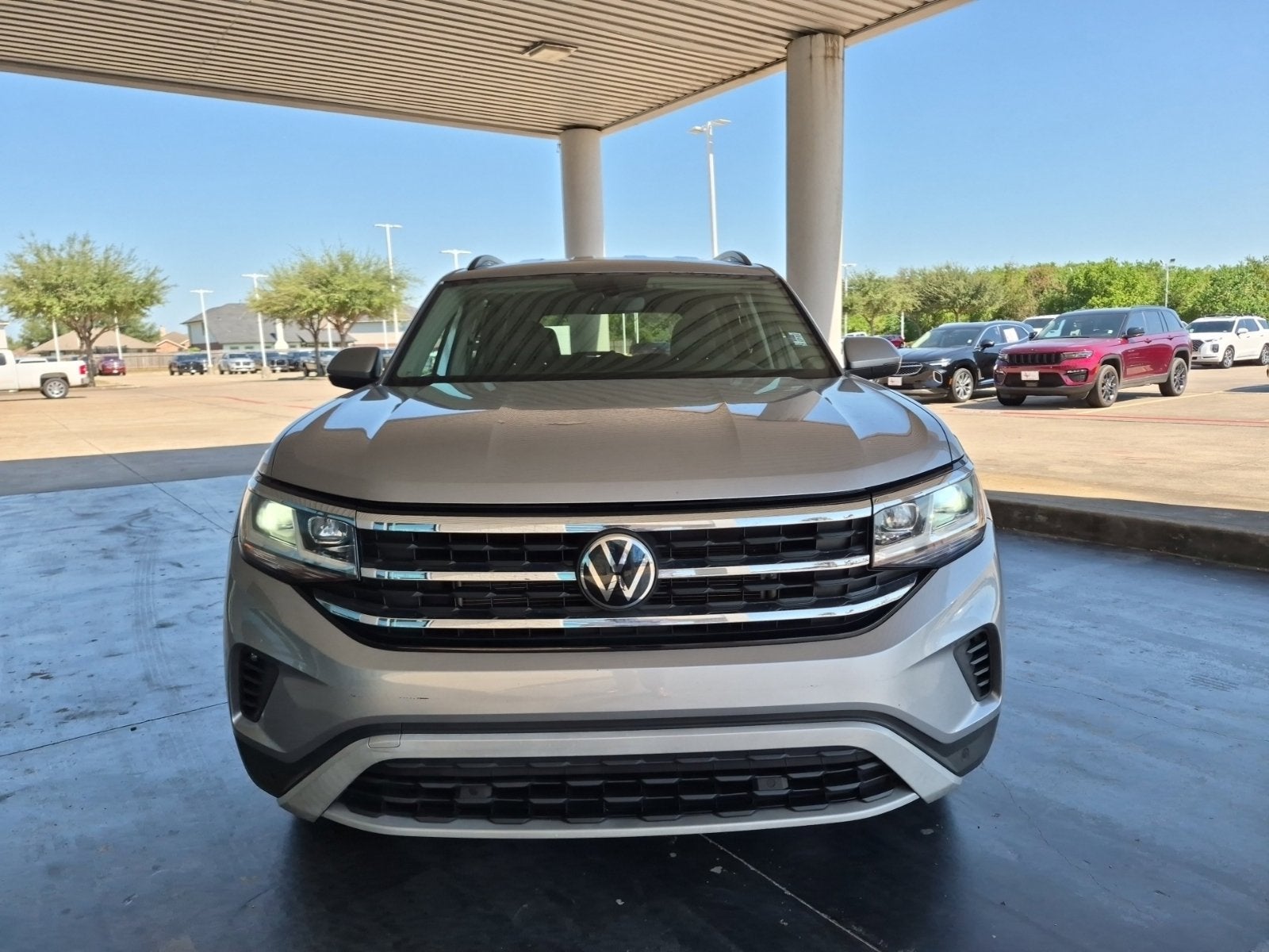 2023 Volkswagen Atlas 3.6L V6 SE w/Technology