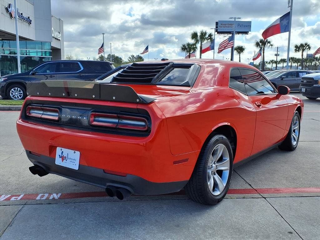2020 Dodge Challenger SXT