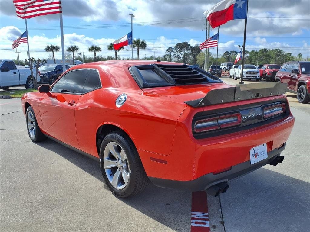 2020 Dodge Challenger SXT